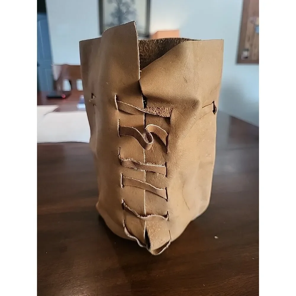 Pampero Aniversario Leather Bottle Bag Collectible Perfect Condition